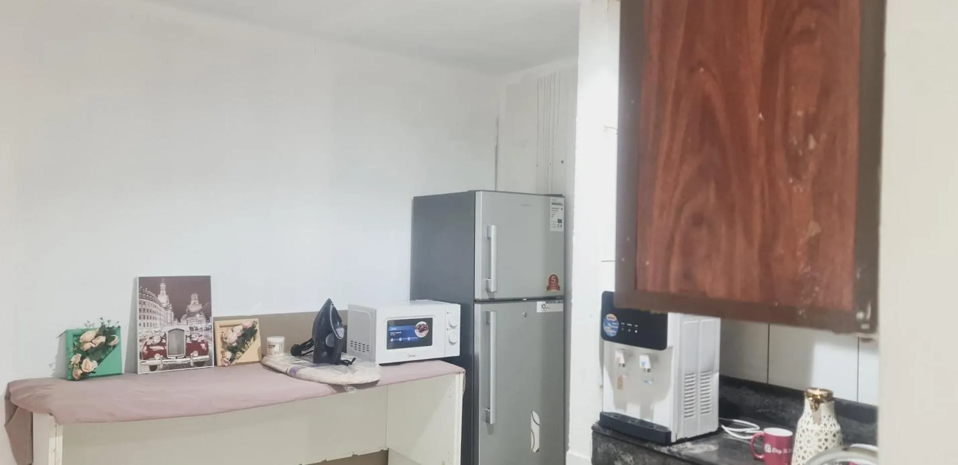 La Gold Hostel Capsule Men'S Dubai United Arab Emirates