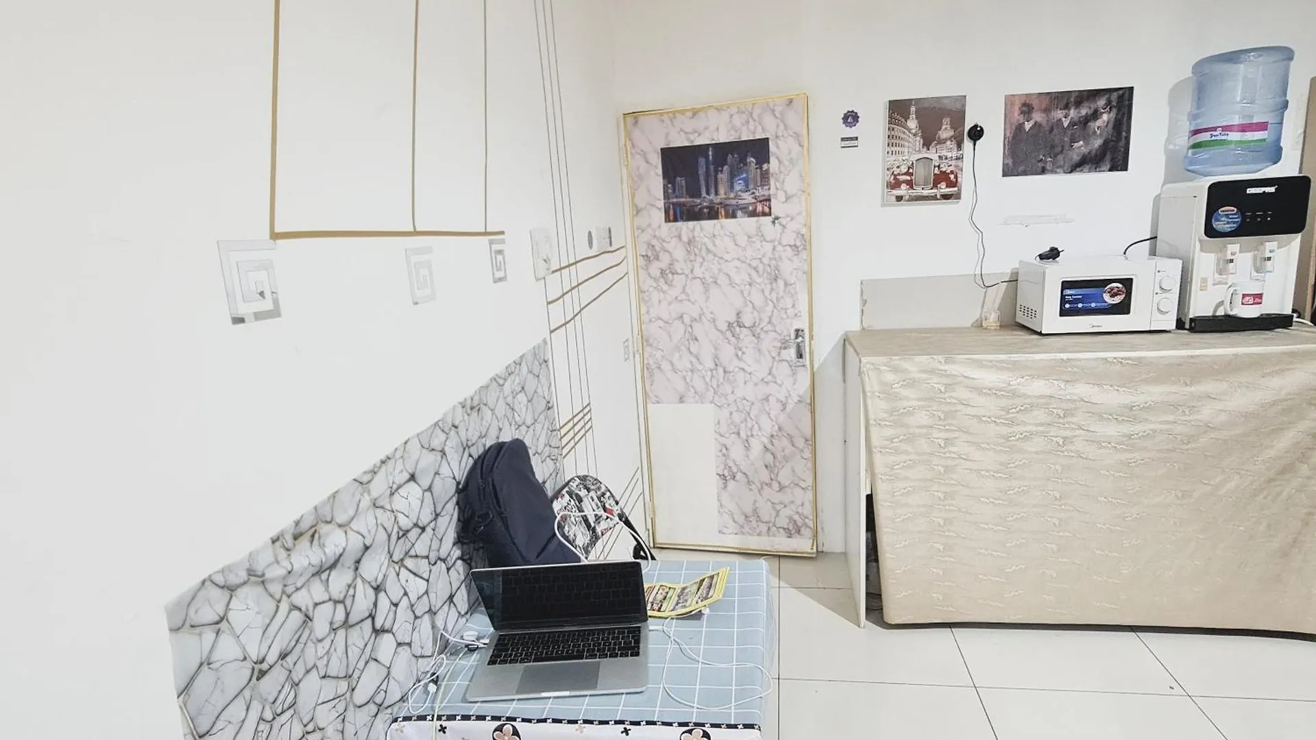 La Gold Hostel Capsule Men'S Dubai